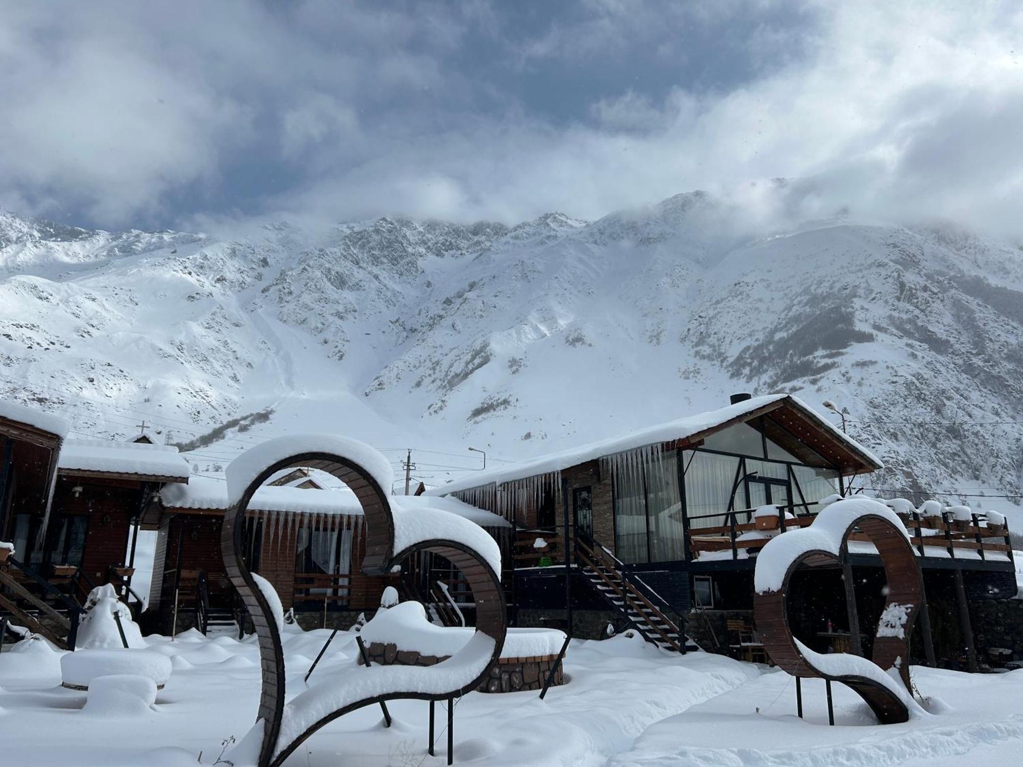 Panorama Cottages Kazbegi Eksteriør bilde